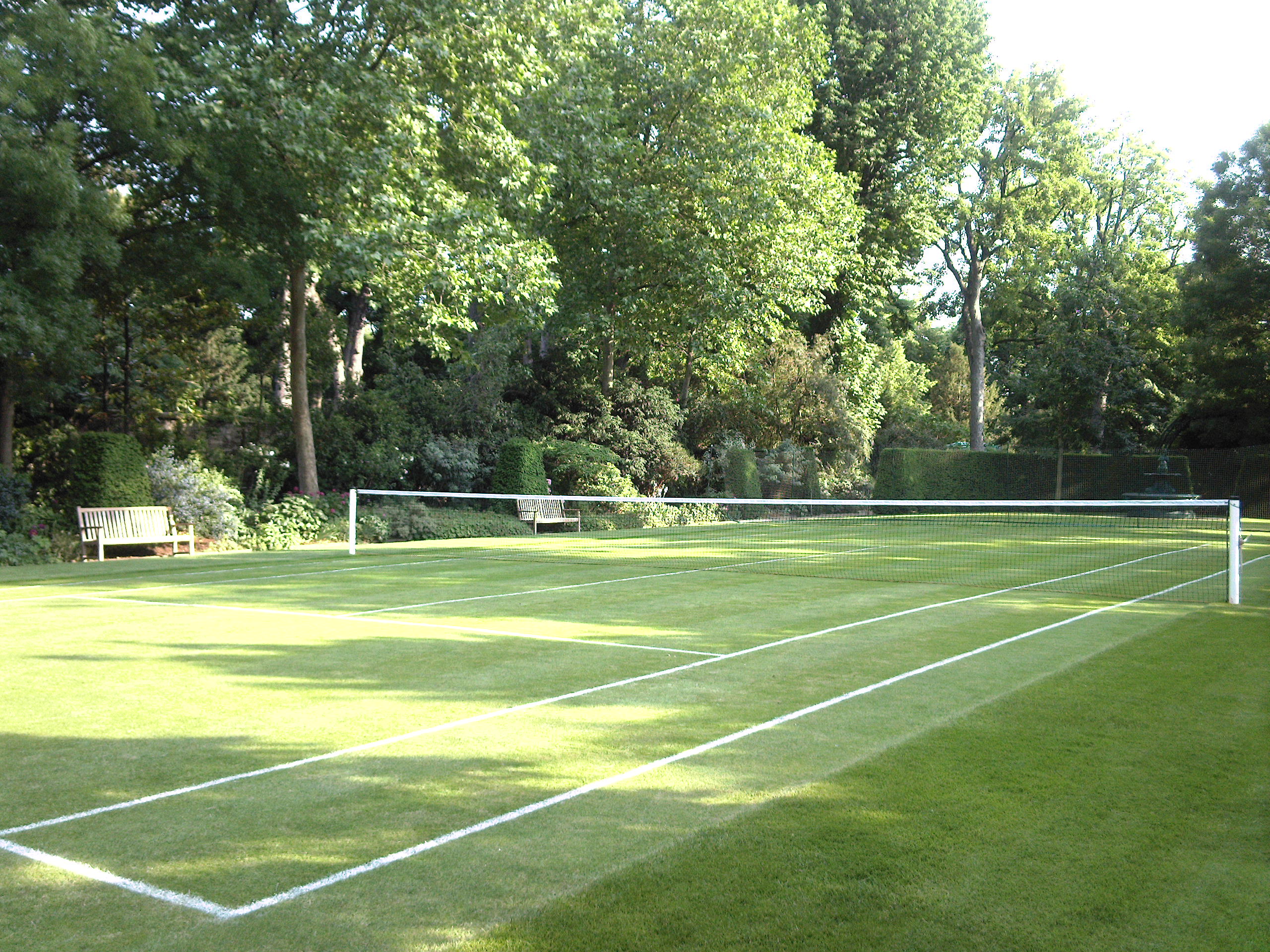 ATP 250: Eastbourne, Hertogenbosch + The Boodles Embassy-tennis-court